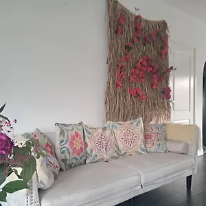  Apartment Rembrandtsbeachsuite